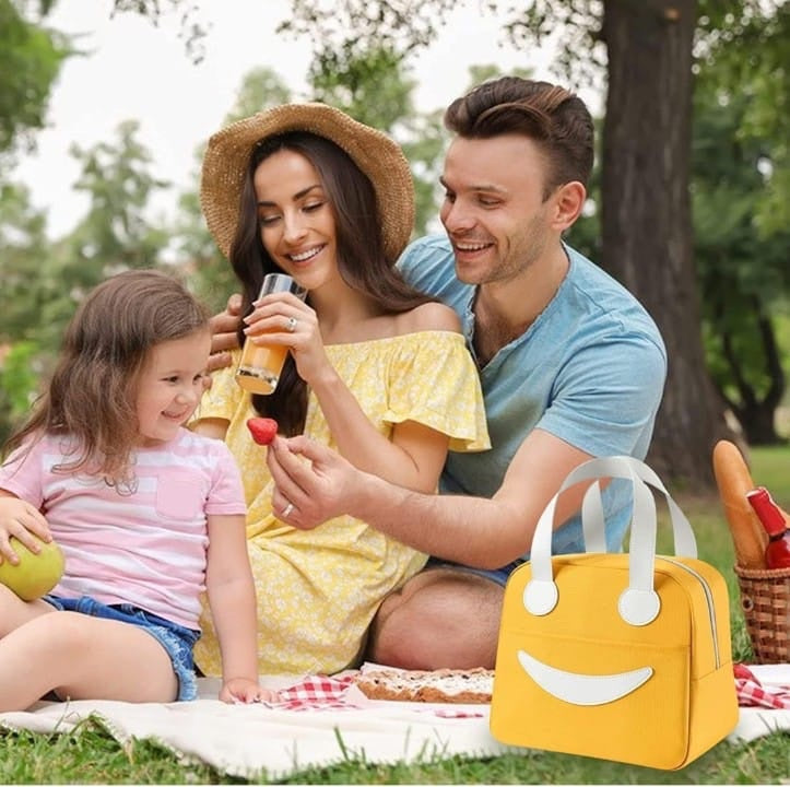 Insulated Smily Lunch Bag (Medium Size)