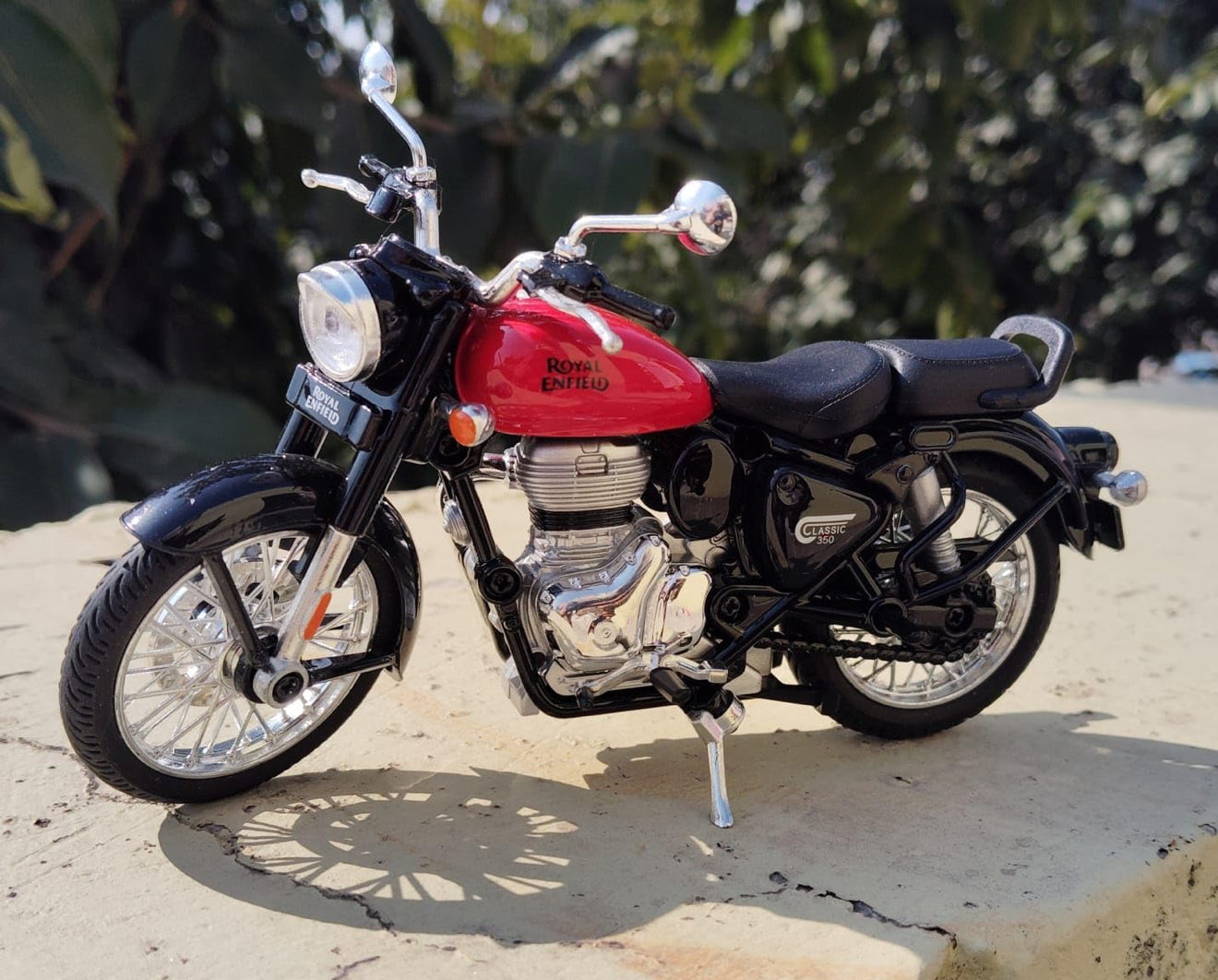 Diet Cast Royal Enfield Pull Back