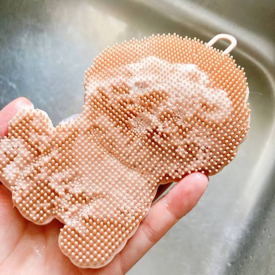Teddy Silicon Bath Spone