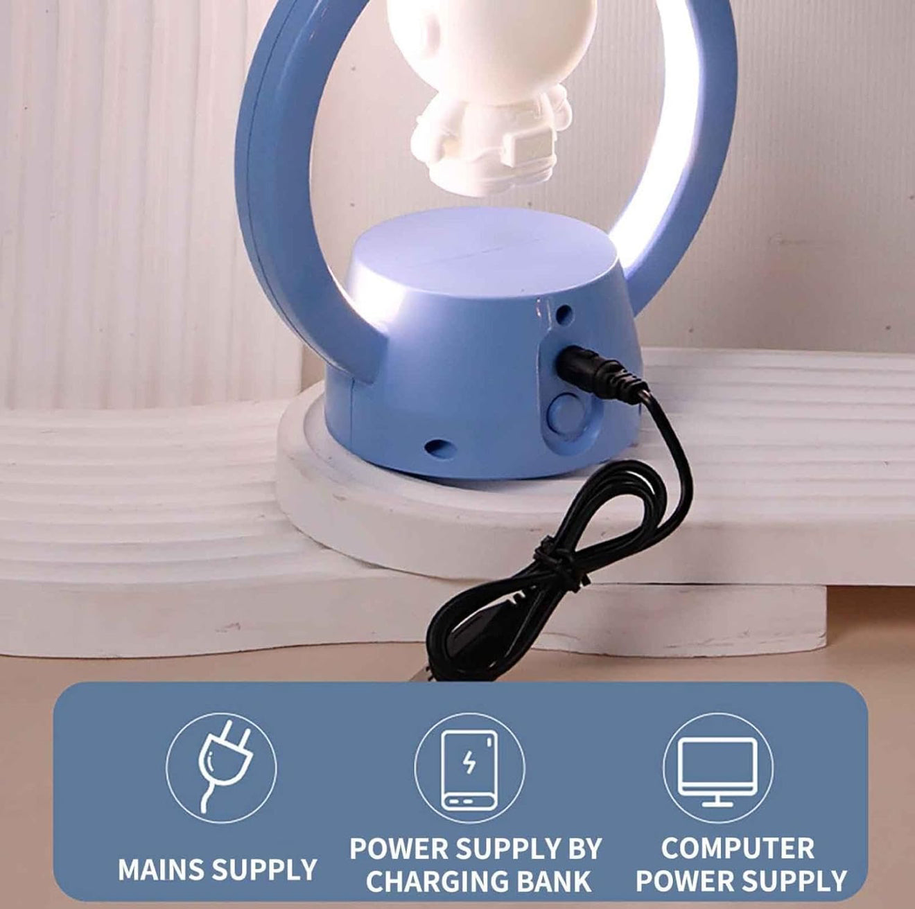 Astronaut Table Lamp | Magnetic Attachment