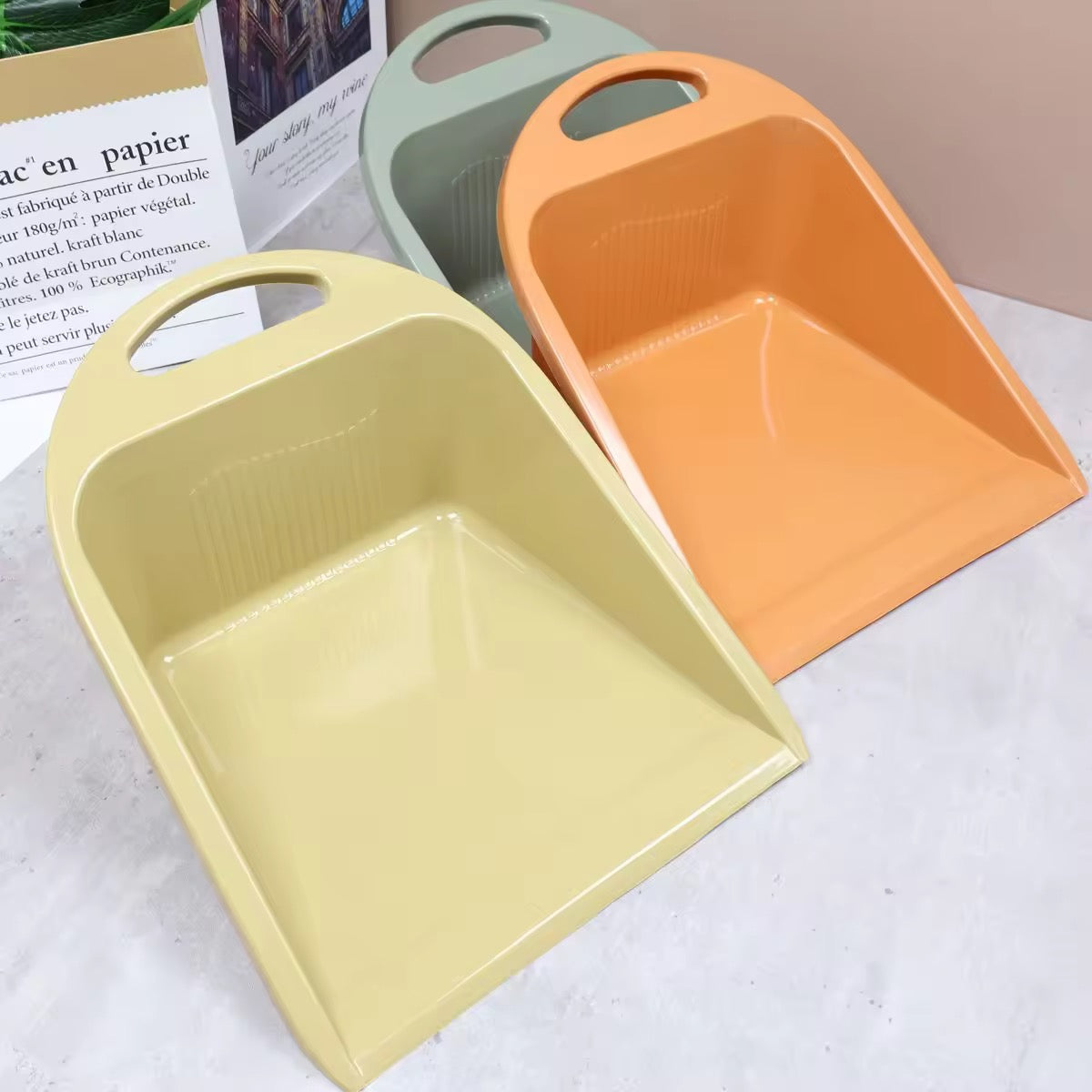 Dustpan