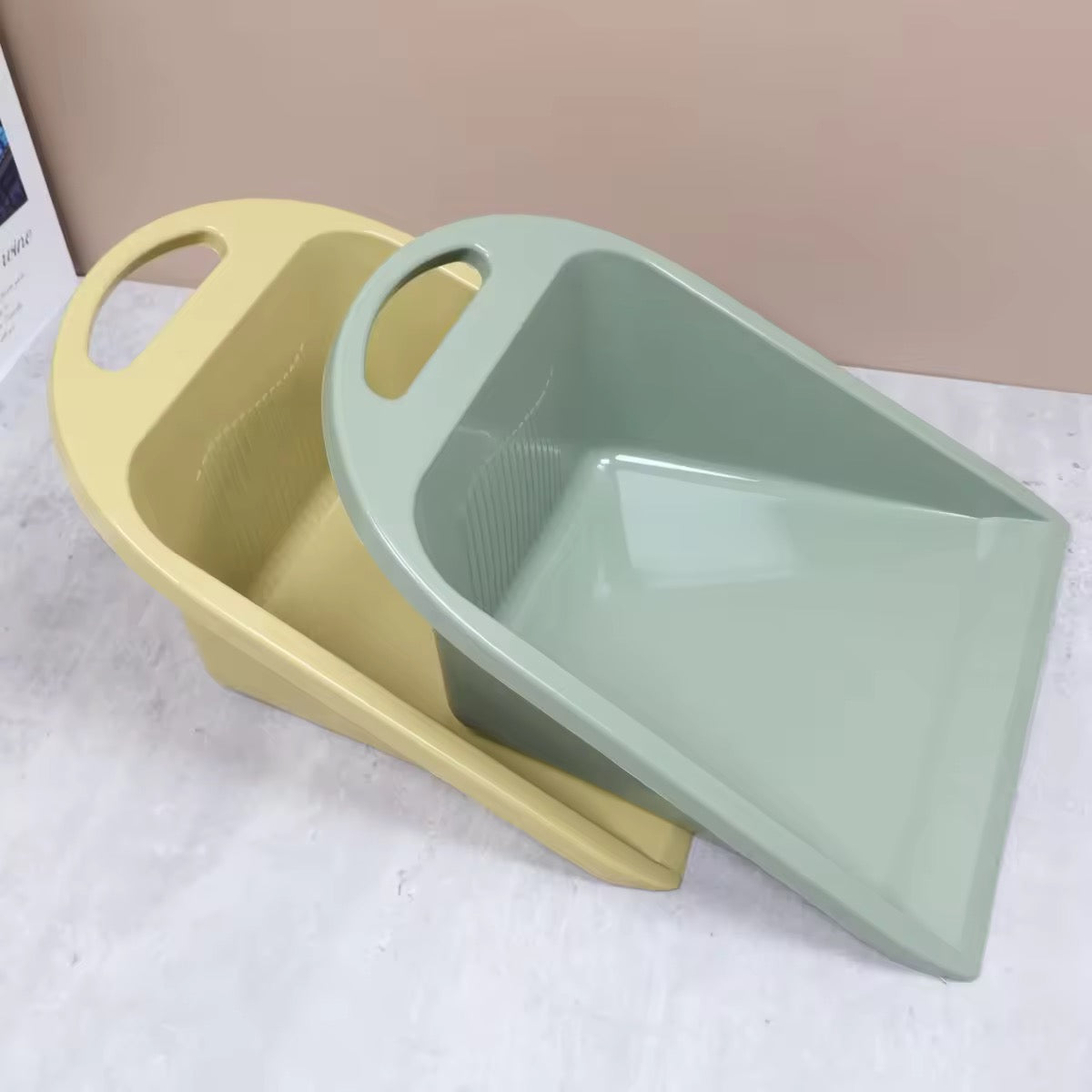 Dustpan