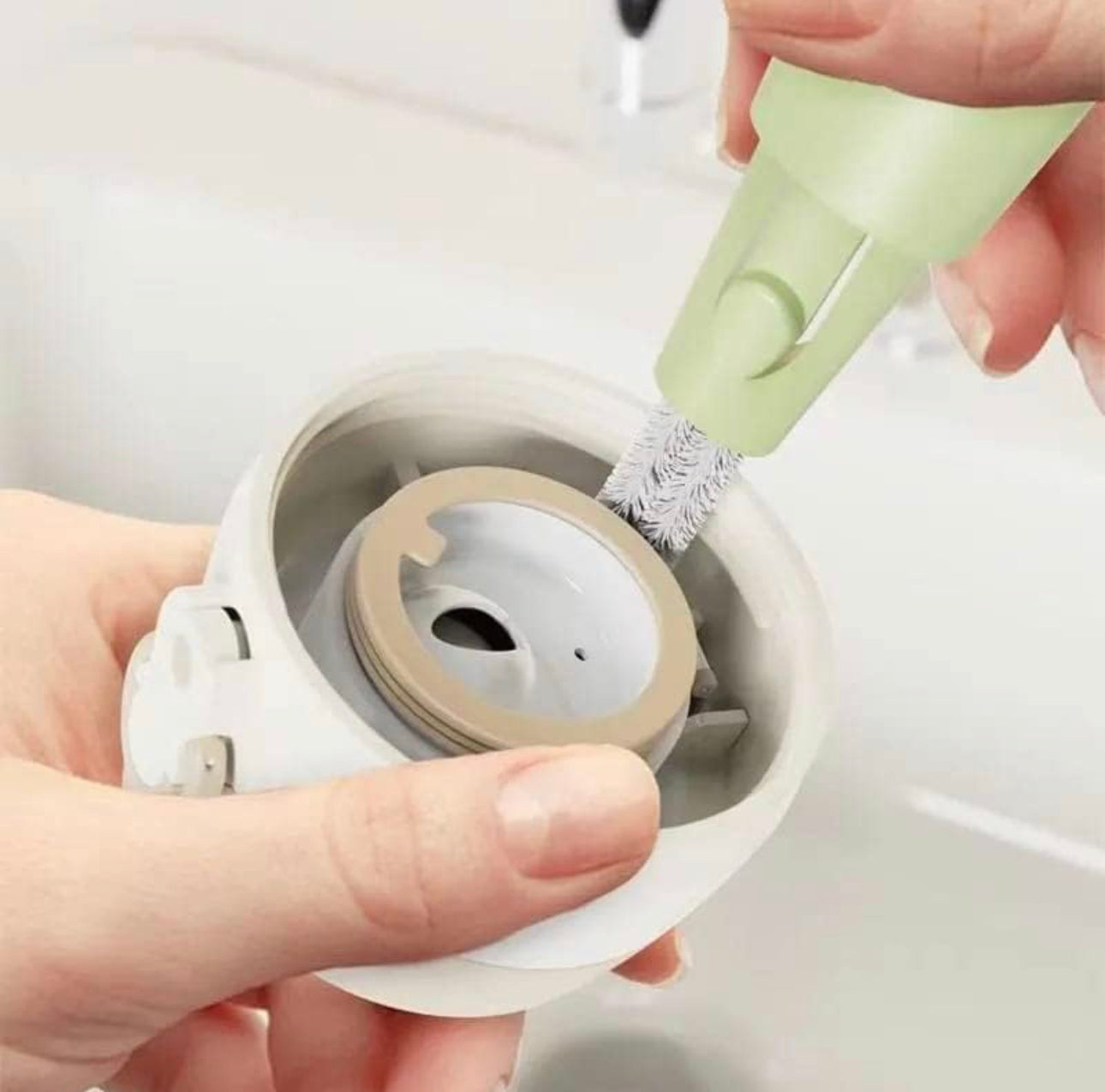 Bottle Cleaning Brush