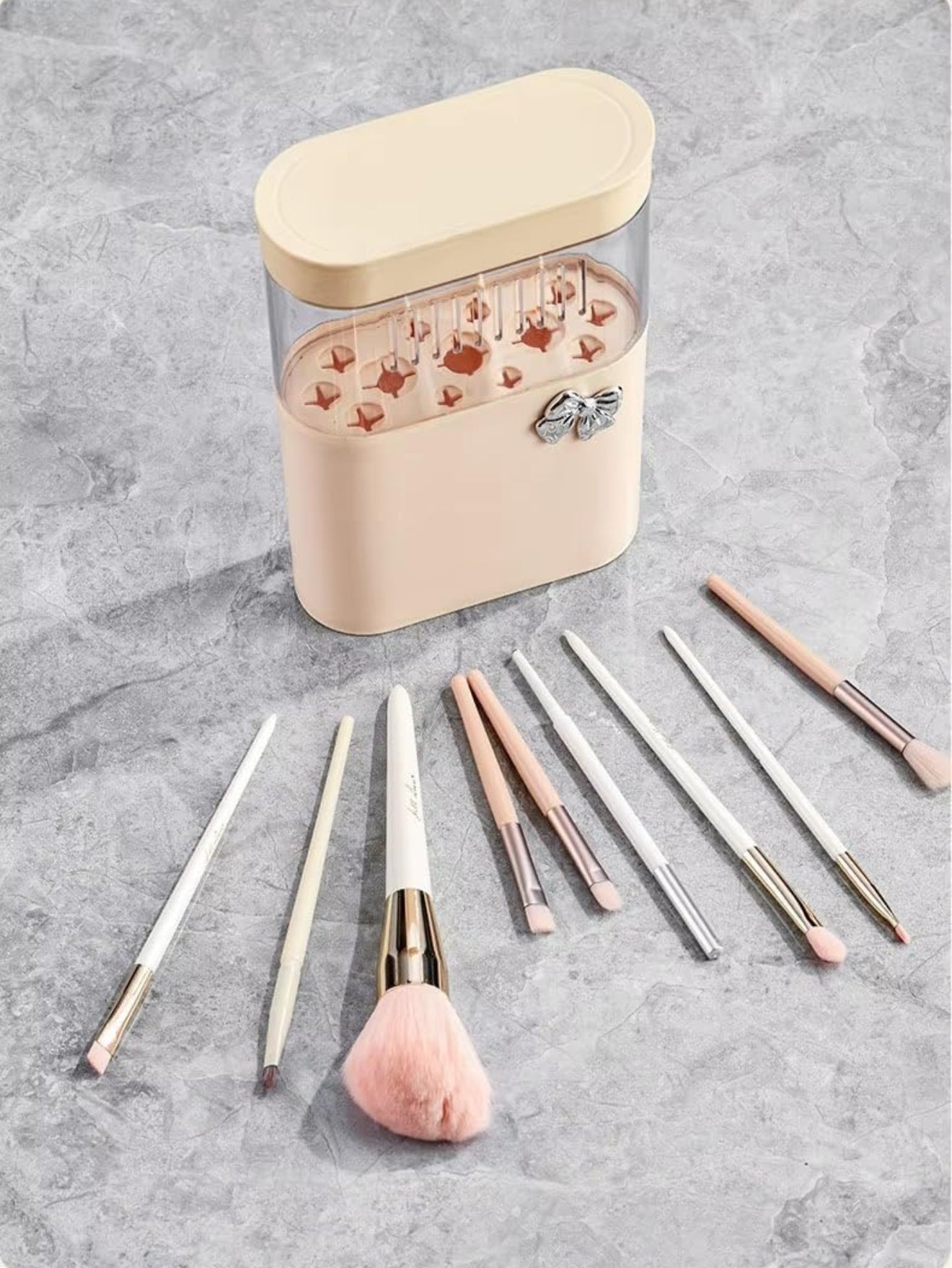 Make-Up Brush Drying and Storage Box with Lid