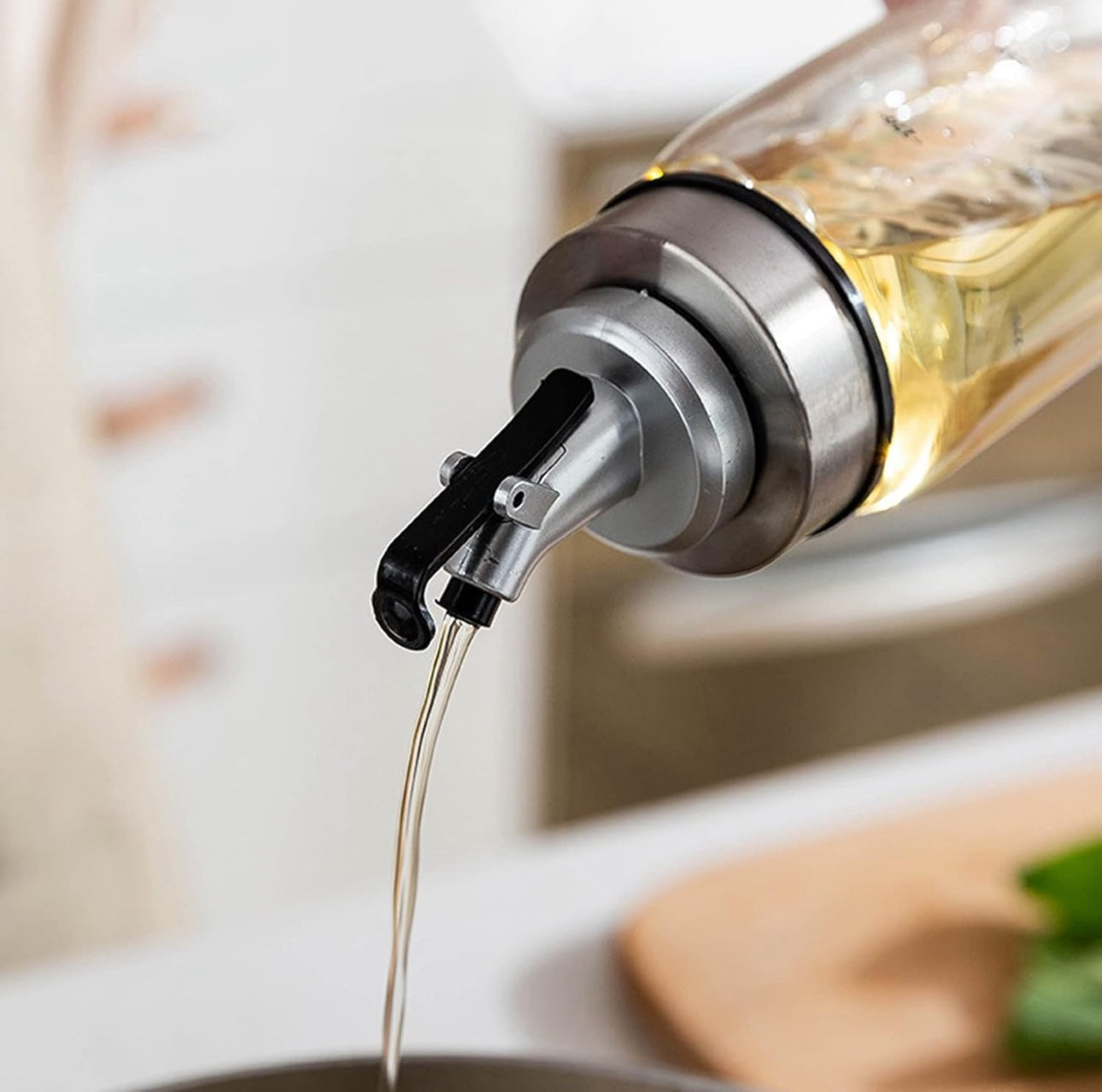 Glass Oil Bottle (500ML)