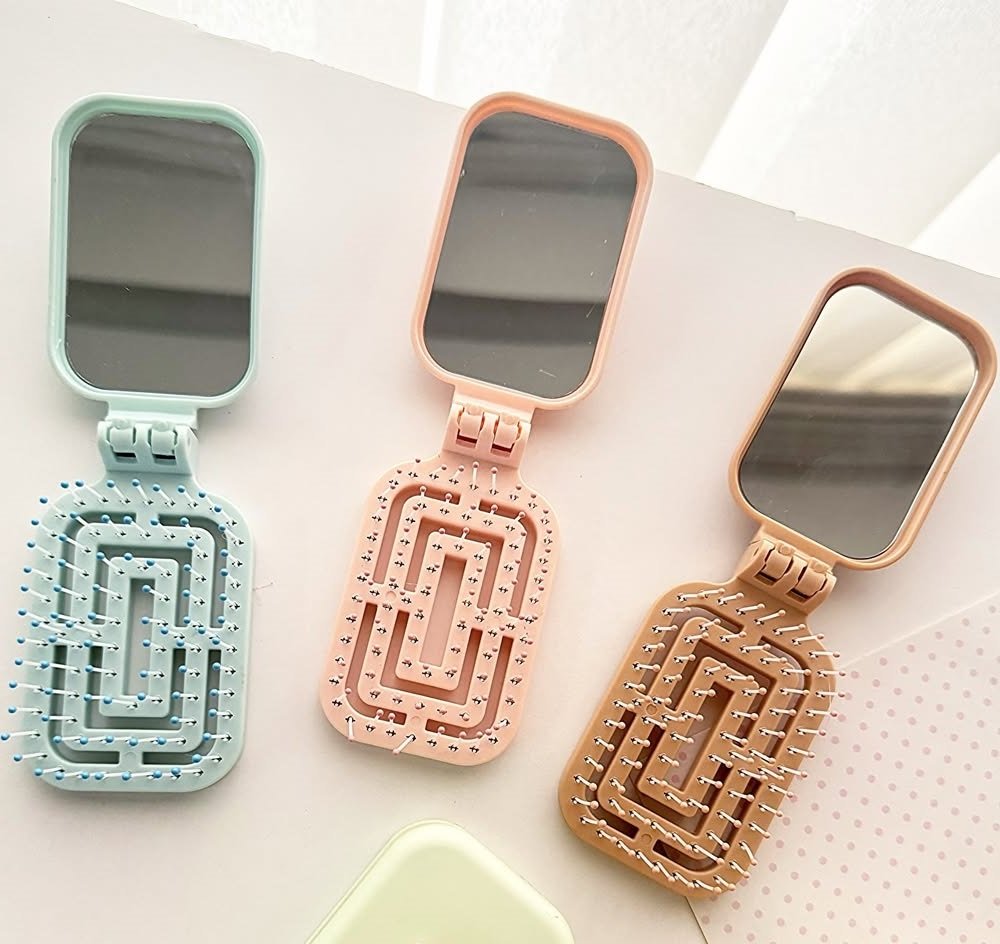 Folding Comb With Mirror
