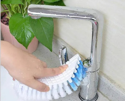 Flexible brush