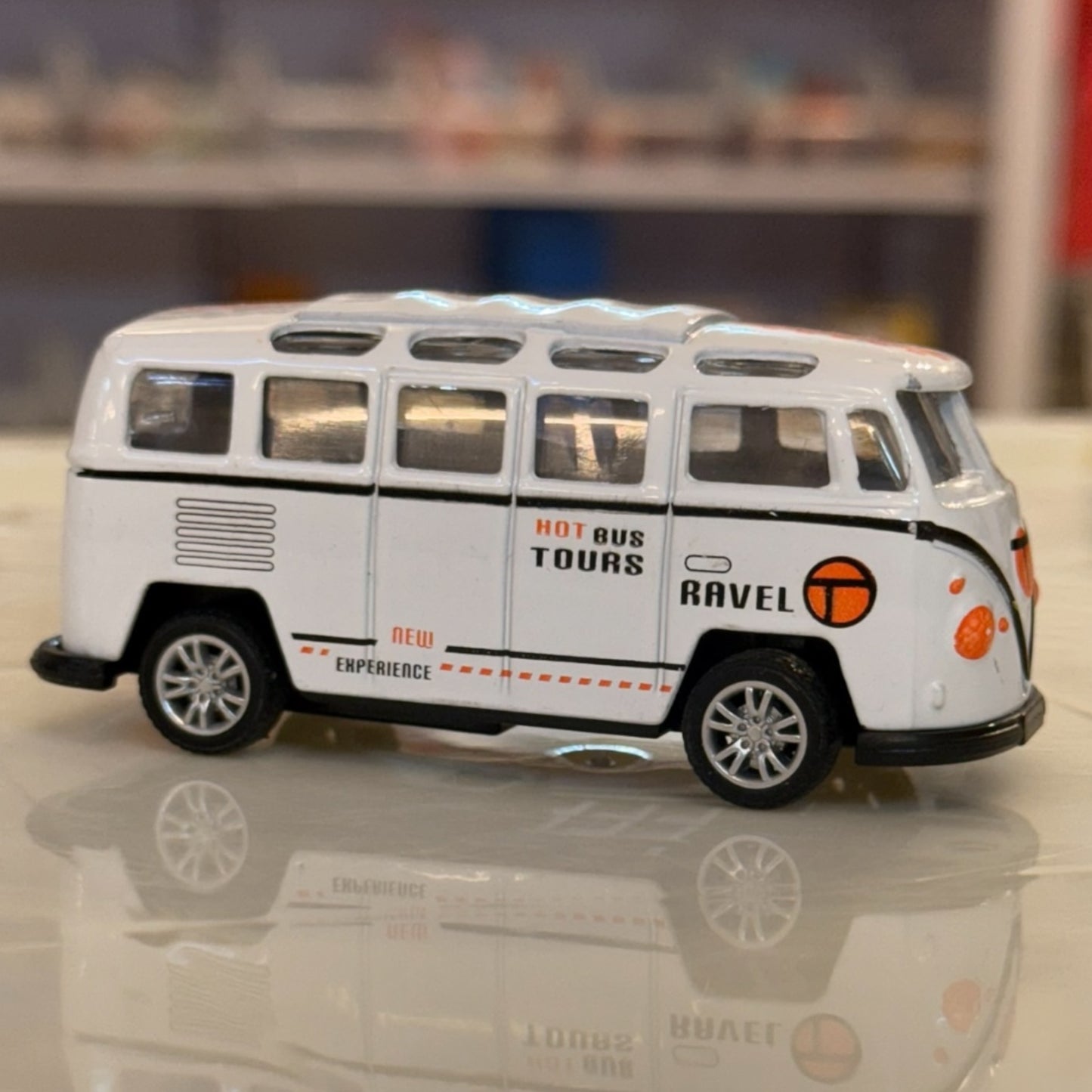 Die Cast Bus Pull Back Toy