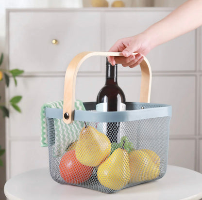 Metal Mesh Basket With Handle
