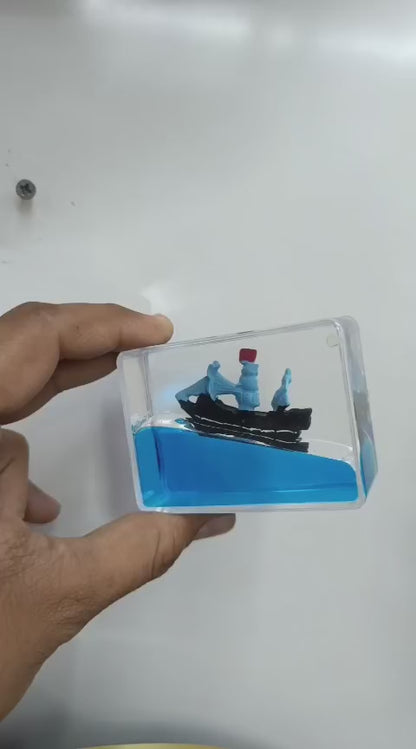 Floating Ship Small