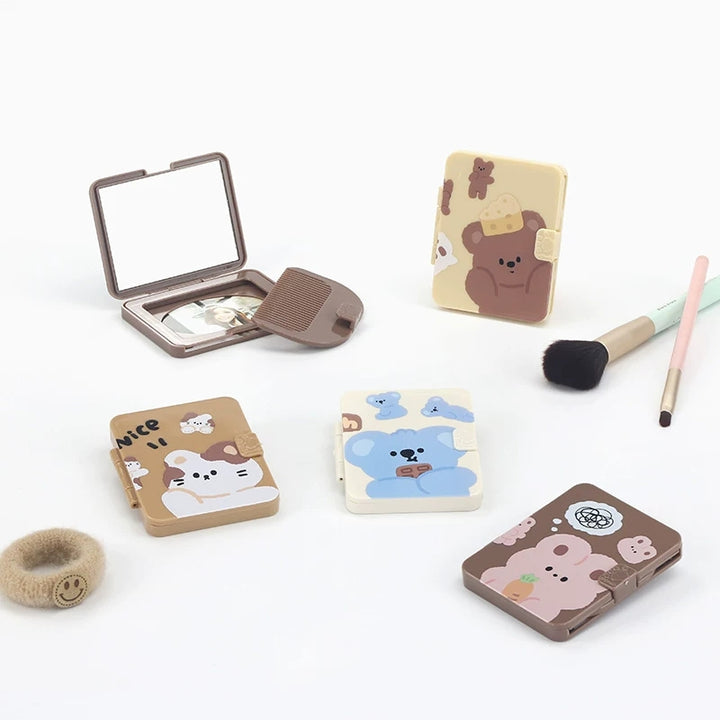 Folding Mirror with Comb