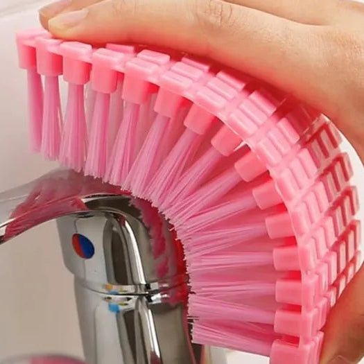 Flexible brush