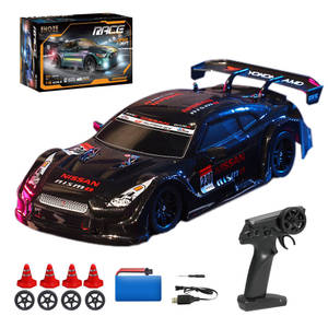 1:24 Scale High Speed 4WD RC Drift Car 20km/hr